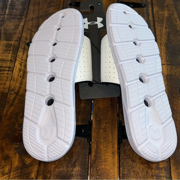 Under Armour Slides men’s NWT - Picture 5 of 7